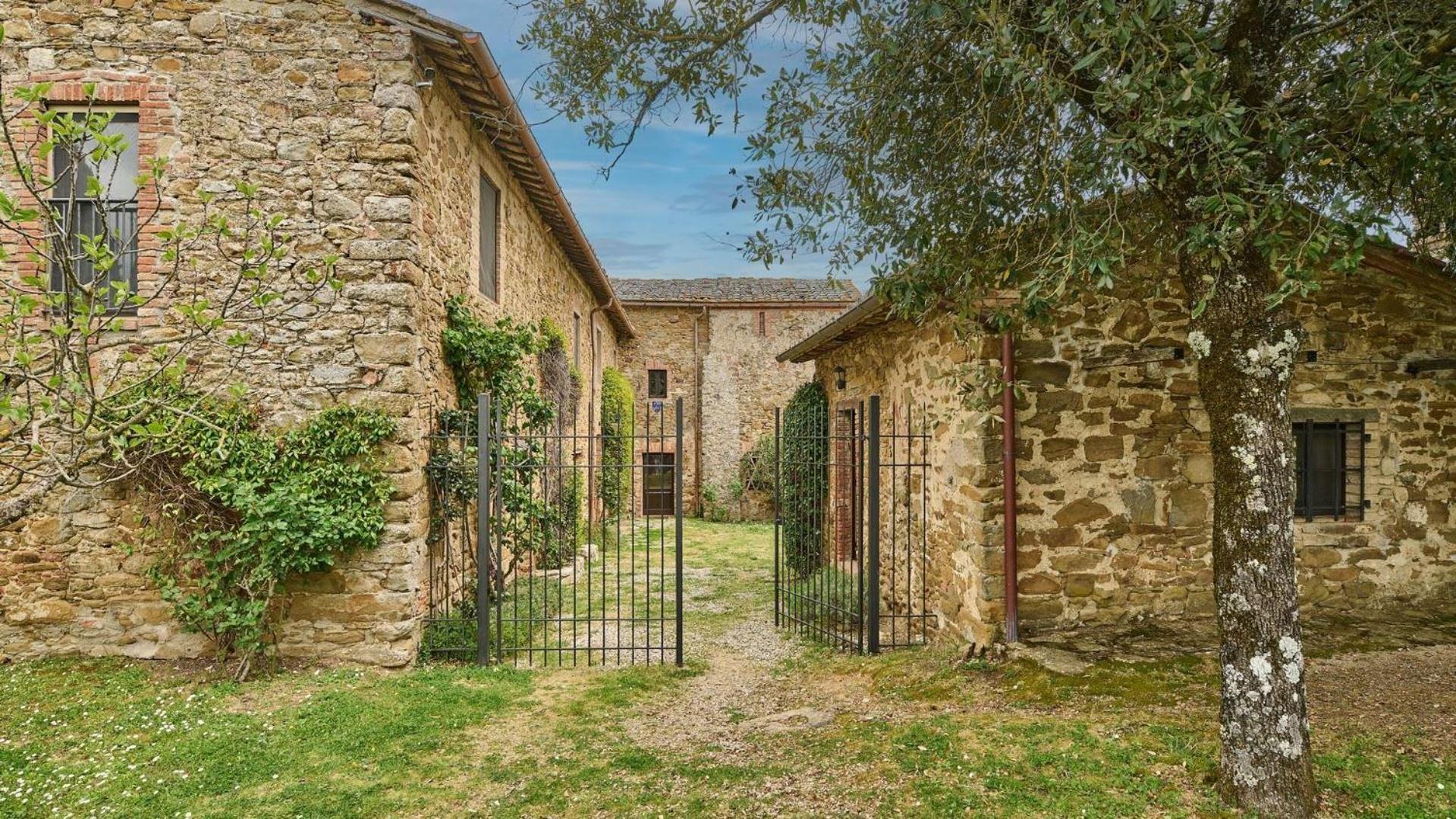 Villa Poggiarello คาสเตลนูโอโว เบราร์เดนกา ภายนอก รูปภาพ